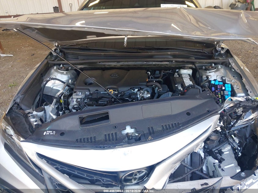 TOYOTA CAMRY - zdjęcie 10
