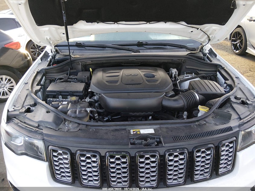 JEEP GRAND CHEROKEE - zdjęcie 10