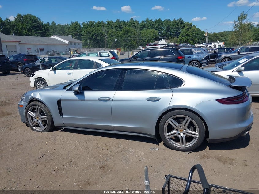 PORSCHE PANAMERA - zdjęcie 14