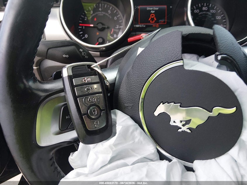 FORD MUSTANG - zdjęcie 11