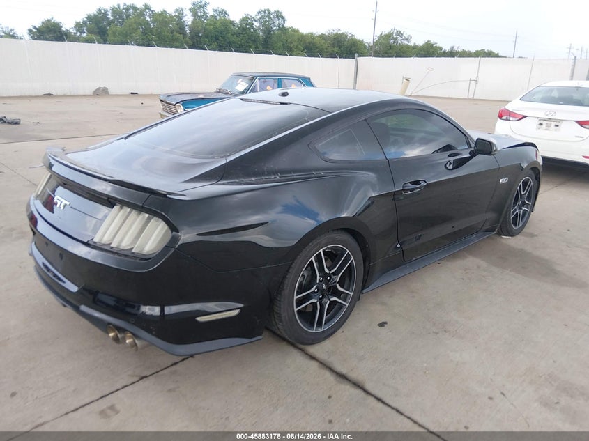 FORD MUSTANG - zdjęcie 4