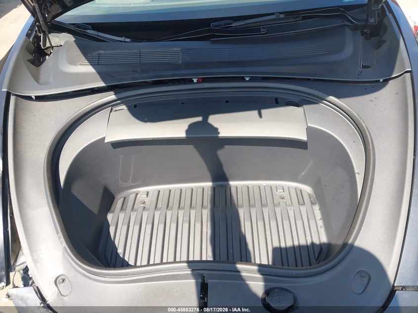 TESLA MODEL 3 - zdjęcie 10