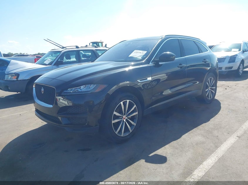 JAGUAR F-PACE - zdjęcie 2