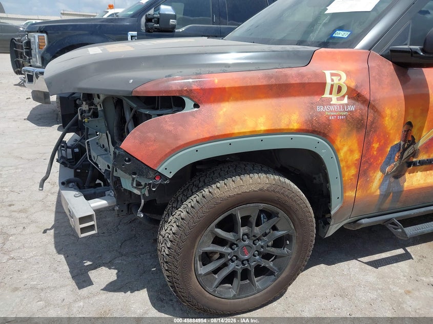 TOYOTA TUNDRA - zdjęcie 19
