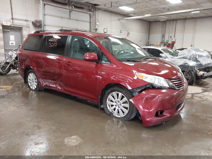 TOYOTA SIENNA - zdjęcie 1
