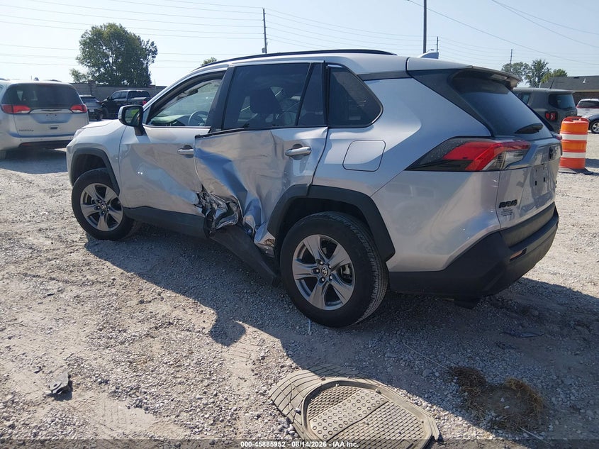 TOYOTA RAV4 - zdjęcie 3
