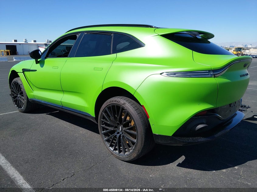ASTON MARTIN DBX - zdjęcie 3