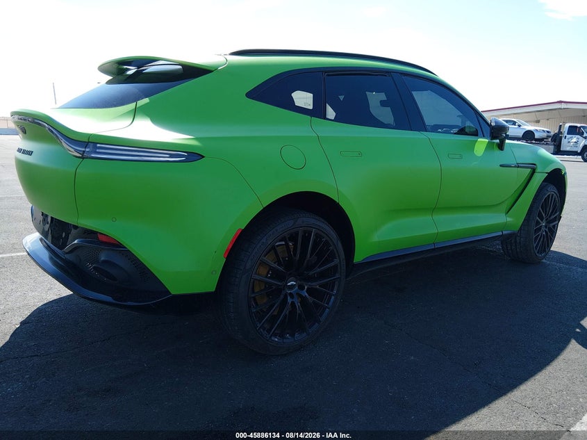 ASTON MARTIN DBX - zdjęcie 4