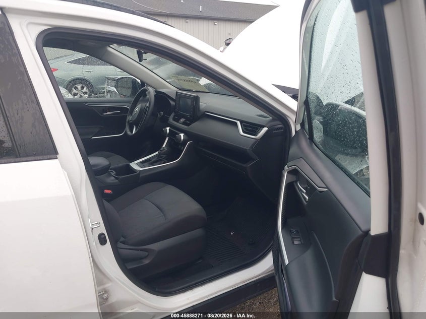 TOYOTA RAV4 - zdjęcie 5