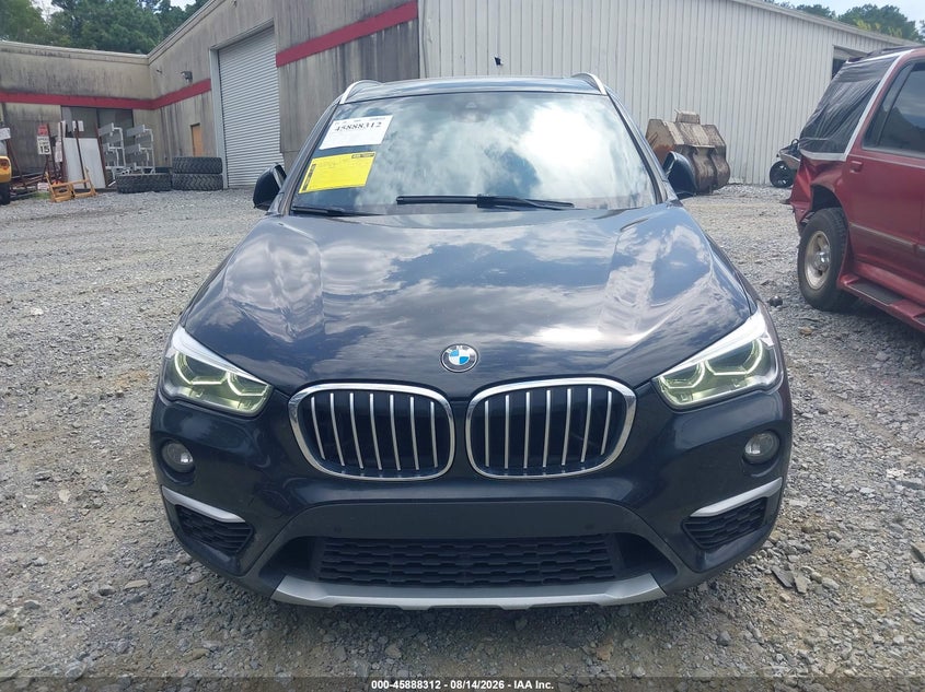 BMW X1 - zdjęcie 12