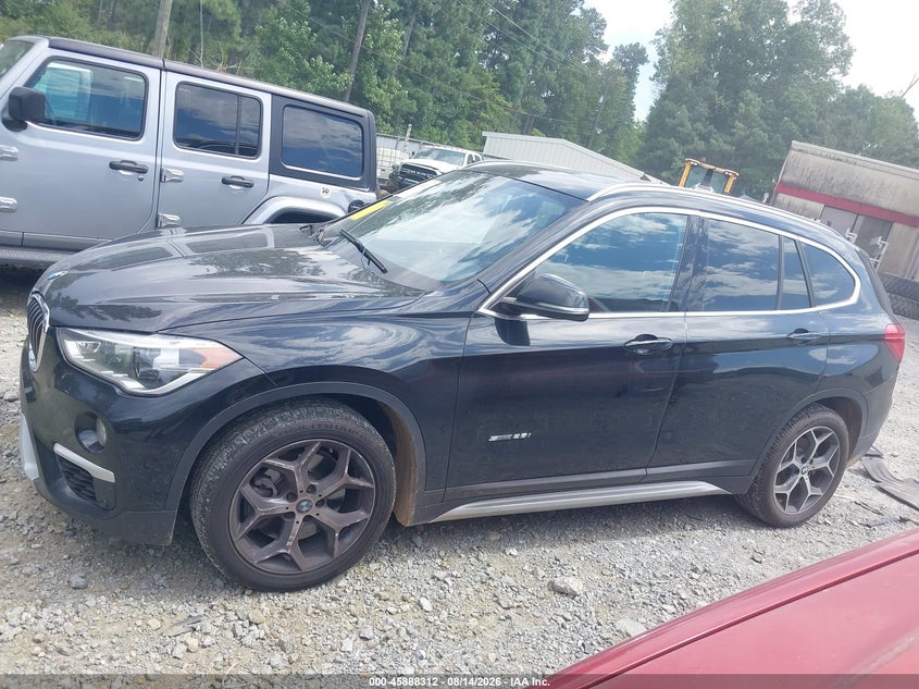 BMW X1 - zdjęcie 14