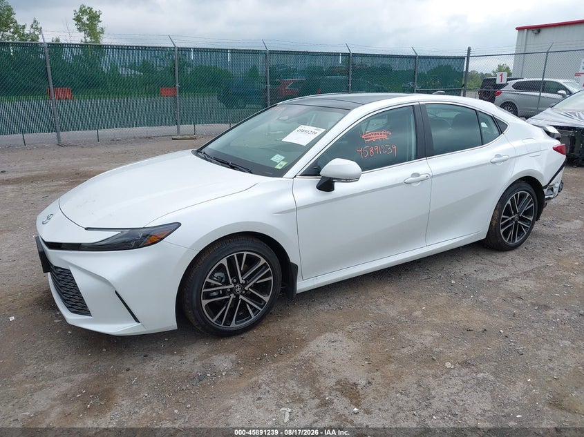 TOYOTA CAMRY - zdjęcie 2