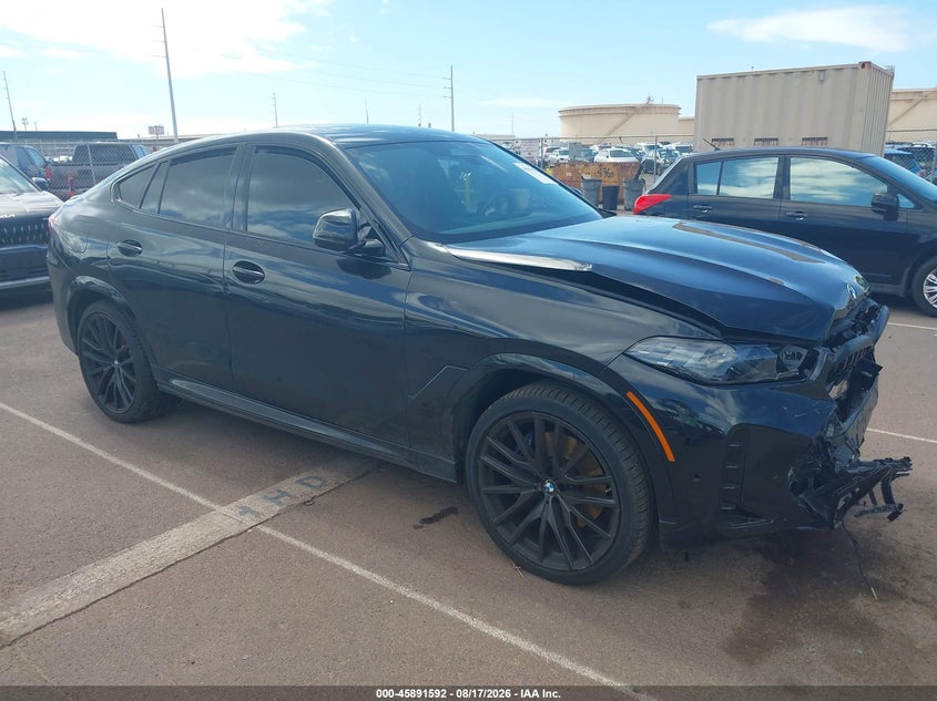 BMW X6 - zdjęcie 1