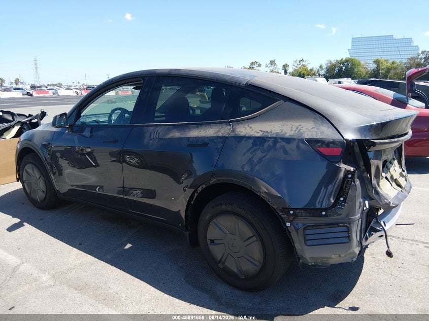 TESLA MODEL Y - zdjęcie 16