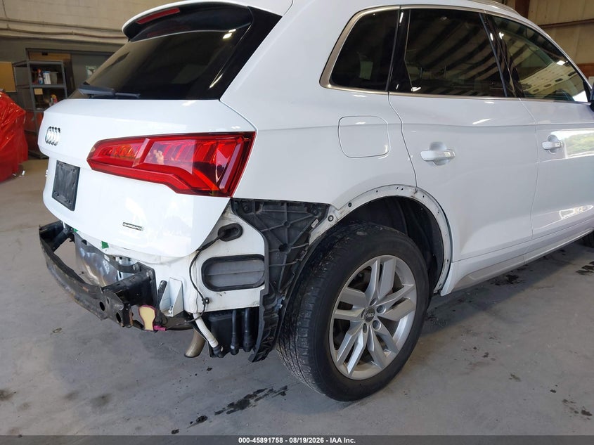 AUDI Q5 - zdjęcie 18