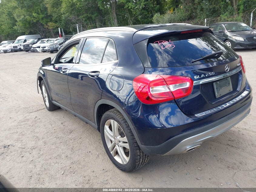MERCEDES-BENZ GLA 250 - zdjęcie 3