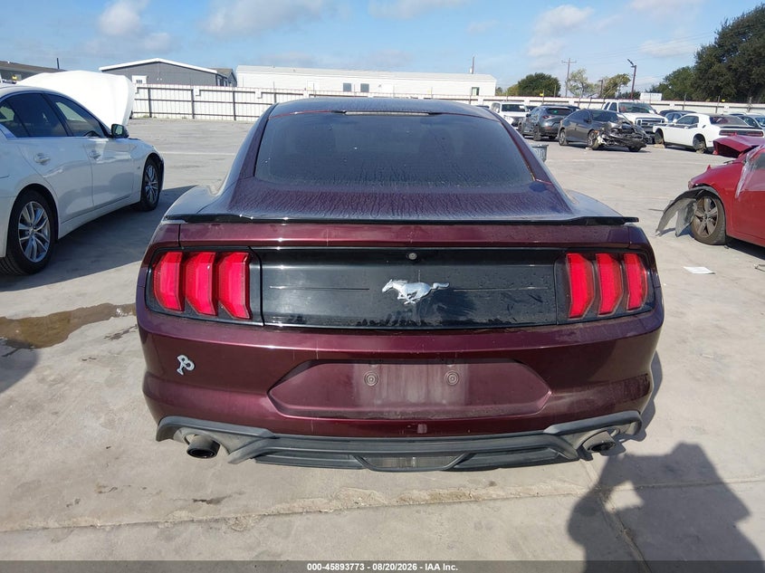 FORD MUSTANG - zdjęcie 17