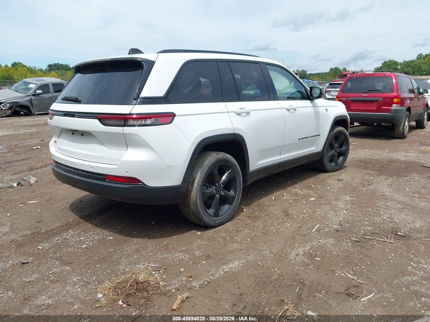 JEEP GRAND CHEROKEE - zdjęcie 4