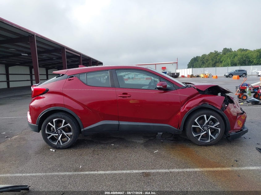 TOYOTA C-HR - zdjęcie 14
