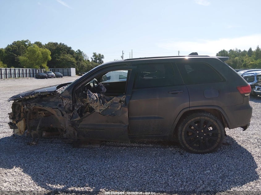 JEEP GRAND CHEROKEE - zdjęcie 14