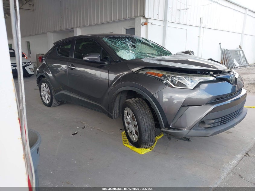 TOYOTA C-HR - zdjęcie 1