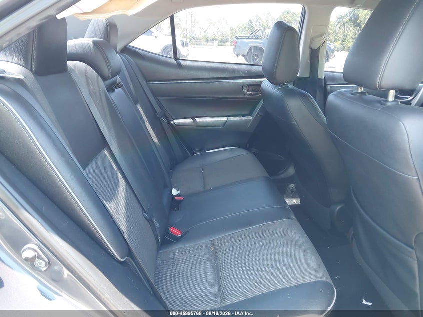 TOYOTA COROLLA - zdjęcie 8
