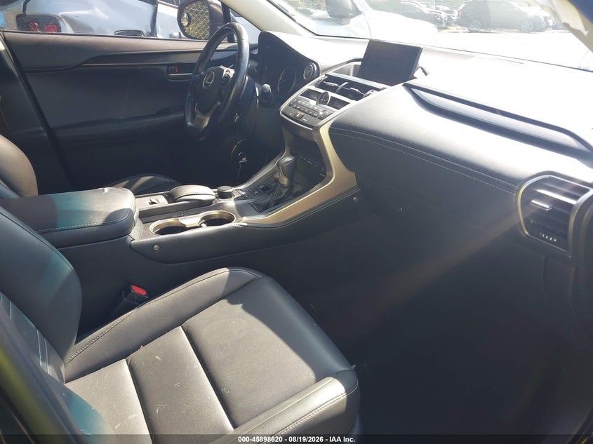 LEXUS NX 200T - zdjęcie 5