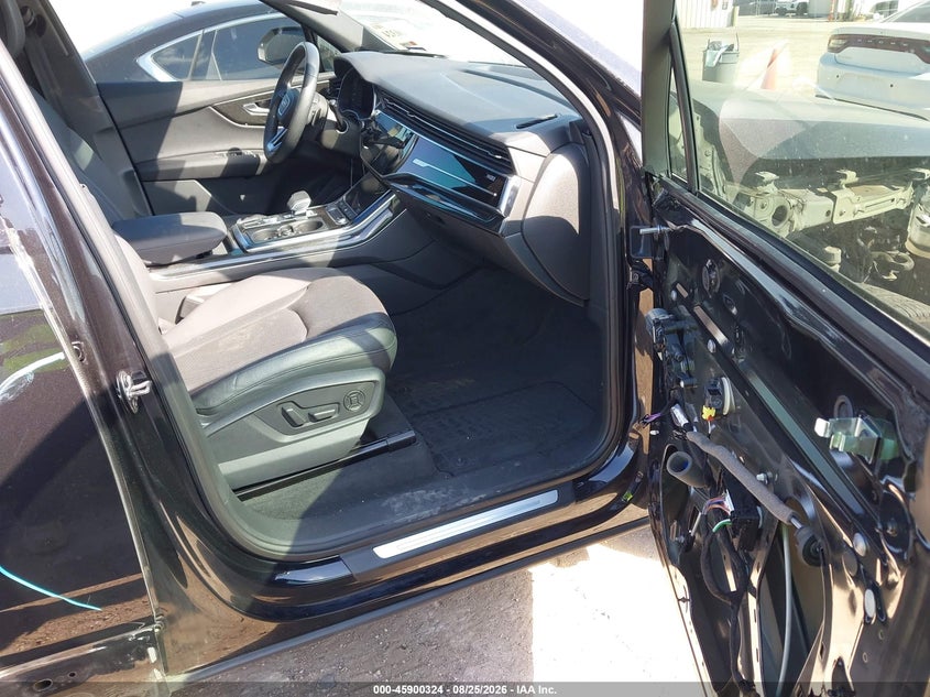AUDI Q7 - zdjęcie 5
