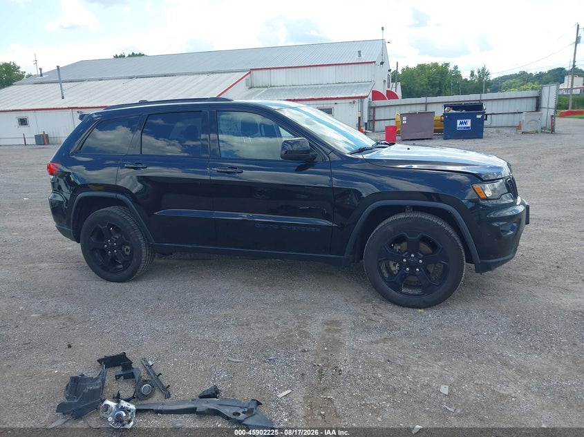 JEEP GRAND CHEROKEE - zdjęcie 14