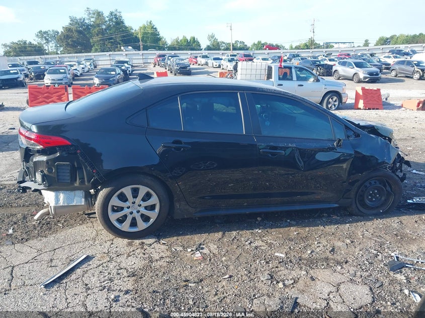 TOYOTA COROLLA - zdjęcie 13