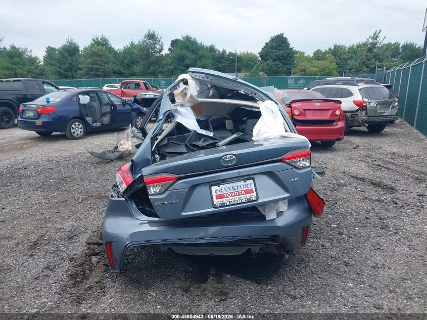 TOYOTA COROLLA - zdjęcie 18
