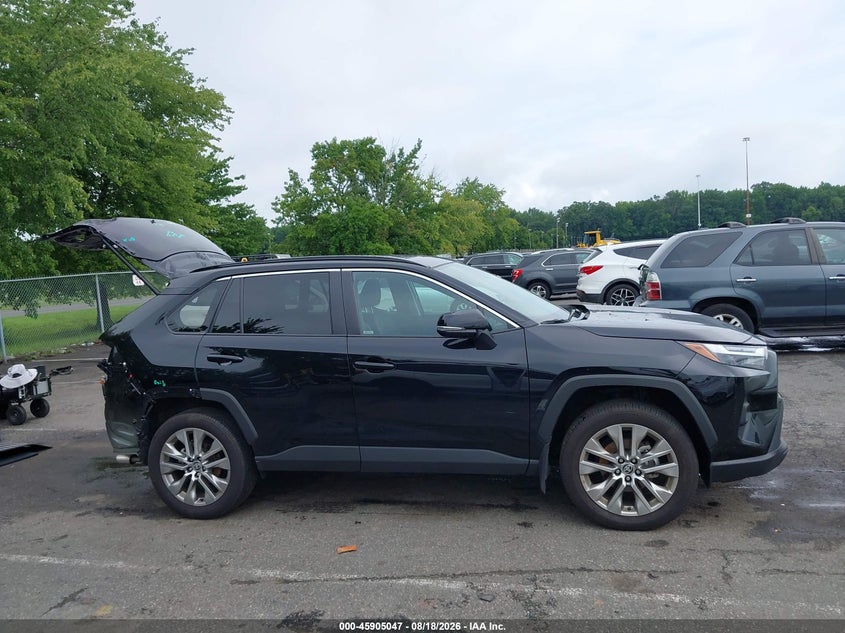 TOYOTA RAV4 - zdjęcie 13