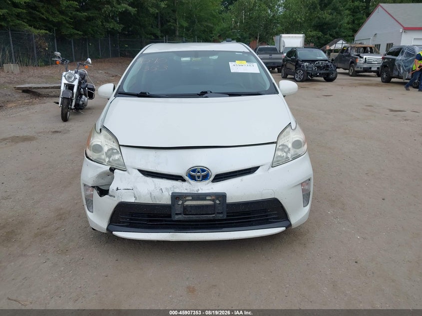 TOYOTA PRIUS - zdjęcie 12