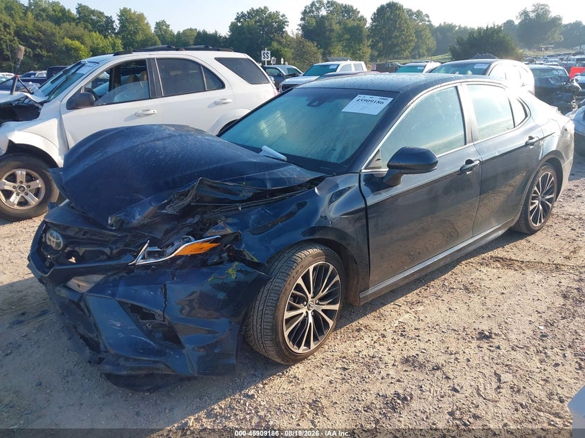 TOYOTA CAMRY - zdjęcie 2