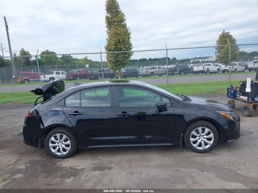 TOYOTA COROLLA - zdjęcie 13