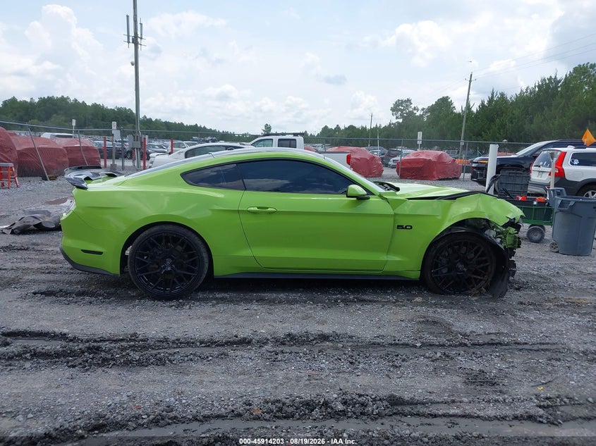 FORD MUSTANG - zdjęcie 14