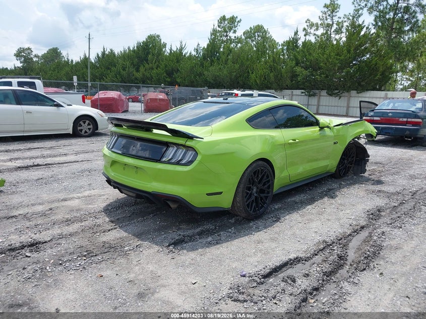 FORD MUSTANG - zdjęcie 4