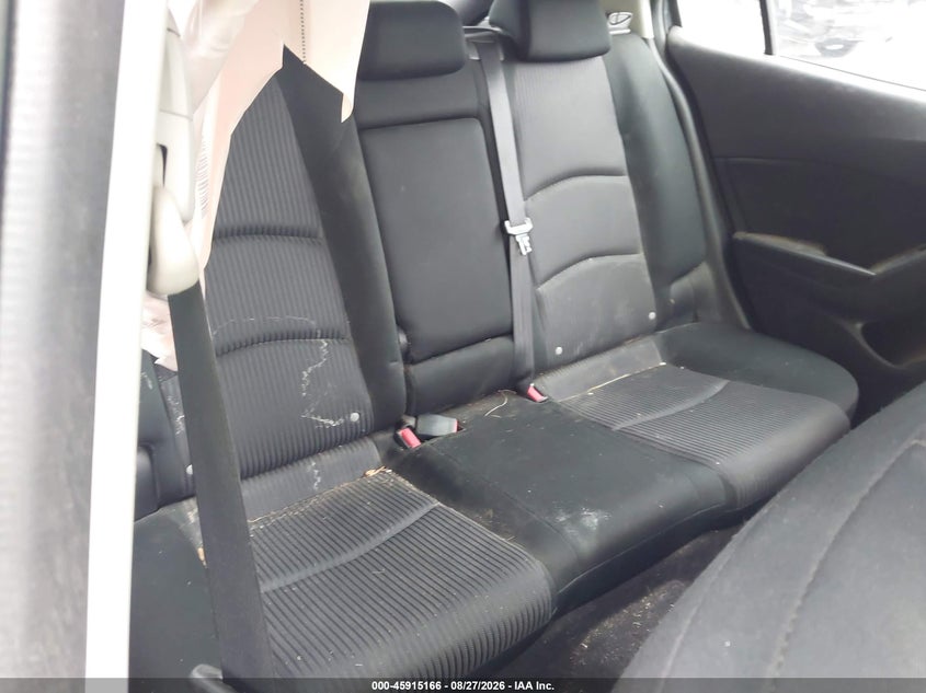 MAZDA MAZDA3 - zdjęcie 8
