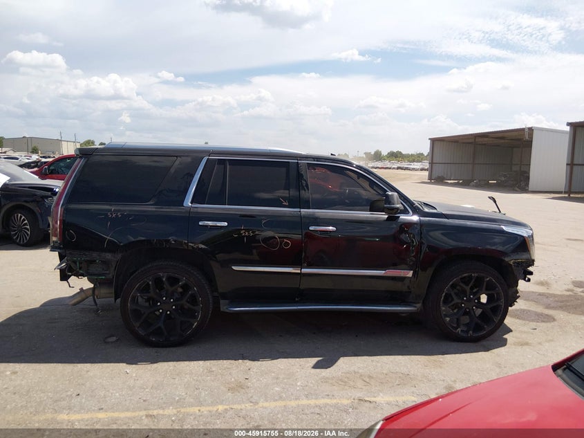 CADILLAC ESCALADE - zdjęcie 13