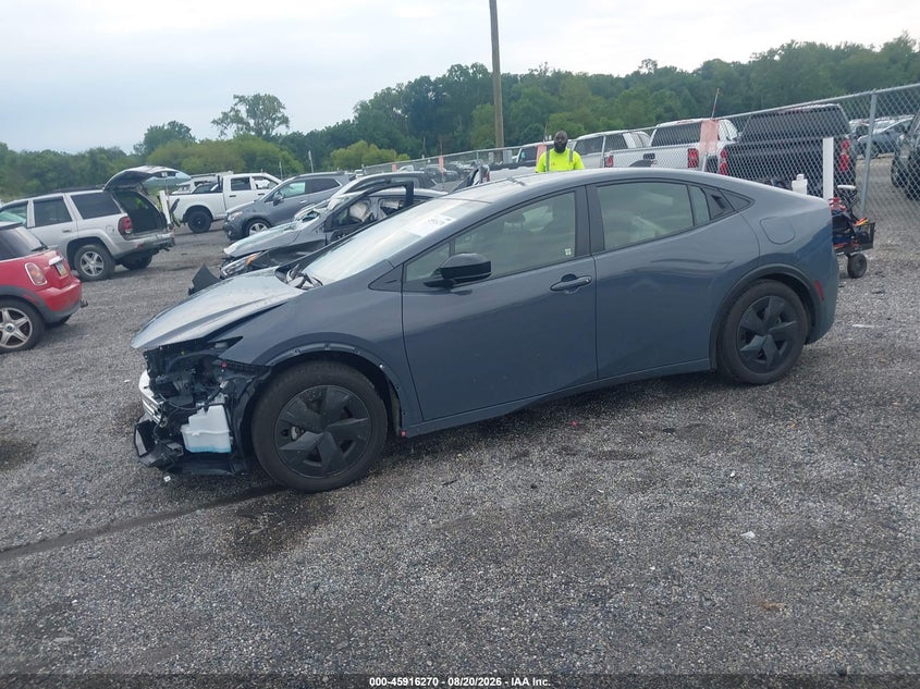 TOYOTA PRIUS - zdjęcie 2