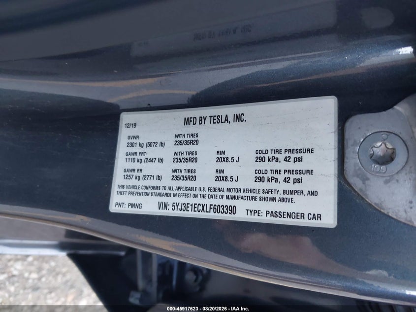 TESLA MODEL 3 - zdjęcie 9