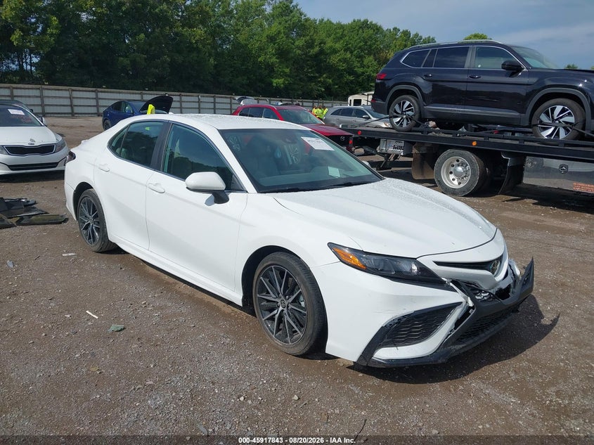 TOYOTA CAMRY - zdjęcie 1