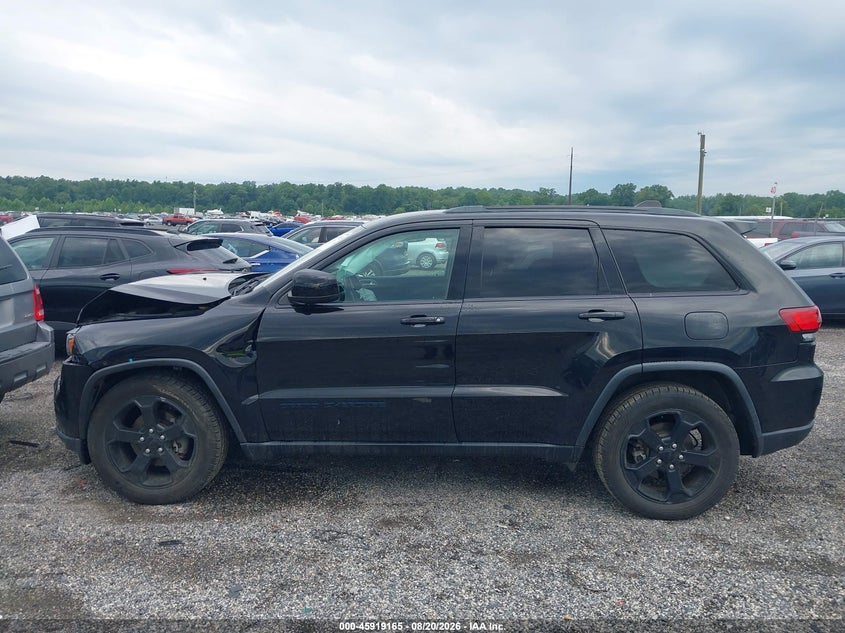 JEEP GRAND CHEROKEE - zdjęcie 14