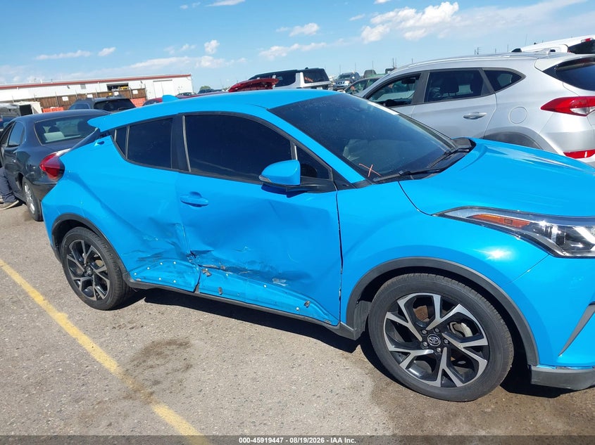 TOYOTA C-HR - zdjęcie 6