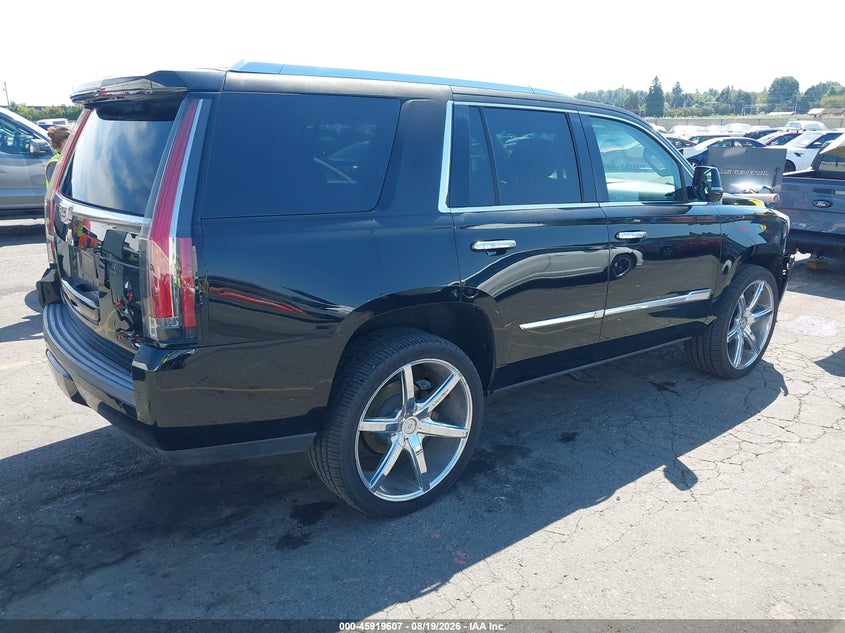 CADILLAC ESCALADE - zdjęcie 4