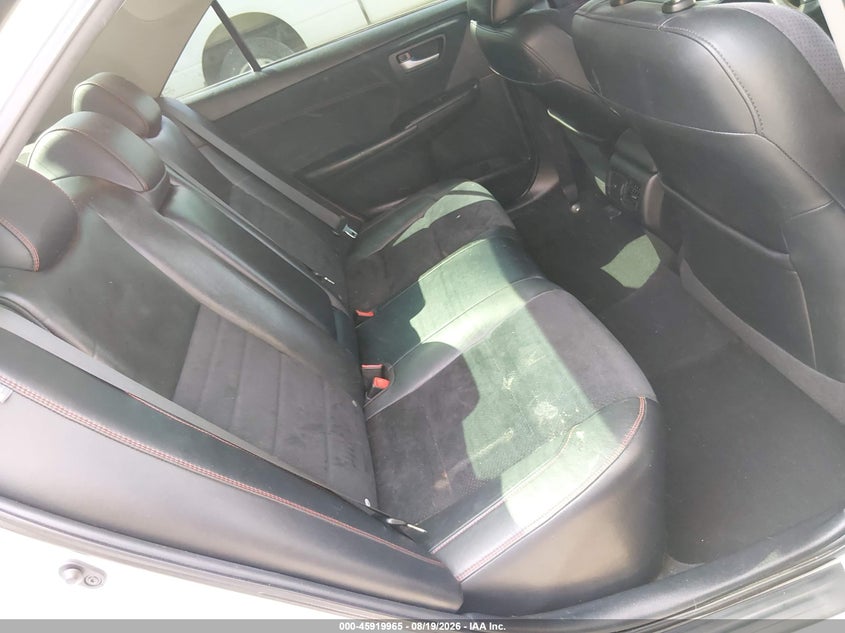 TOYOTA CAMRY - zdjęcie 8