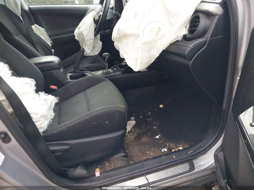 TOYOTA RAV4 - zdjęcie 5