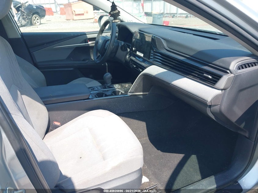 TOYOTA CAMRY - zdjęcie 5