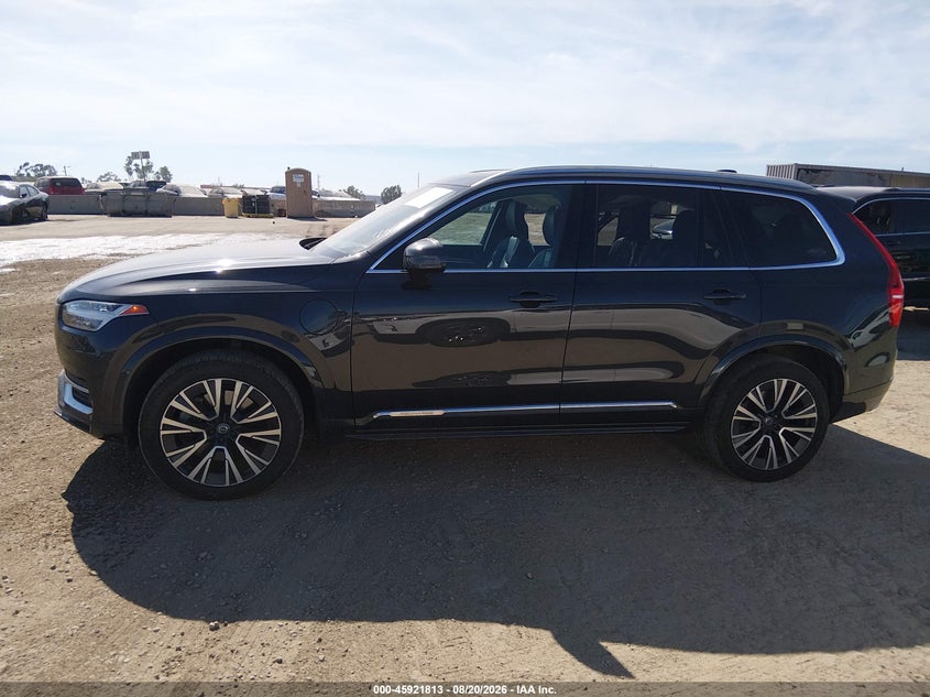 VOLVO XC90 RECHARGE PLUG-IN HYBRID - zdjęcie 14