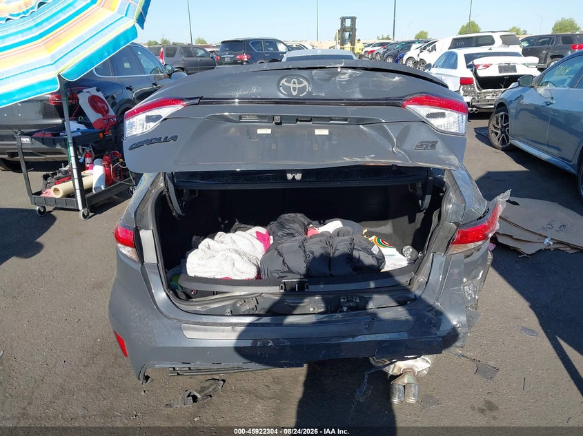 TOYOTA COROLLA - zdjęcie 16